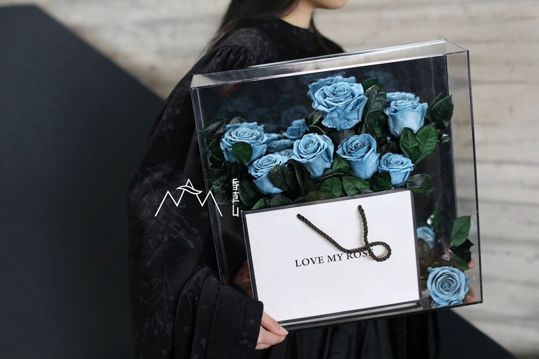 Valentine's Day Rose Eternal Flower Acrylic Gift Box