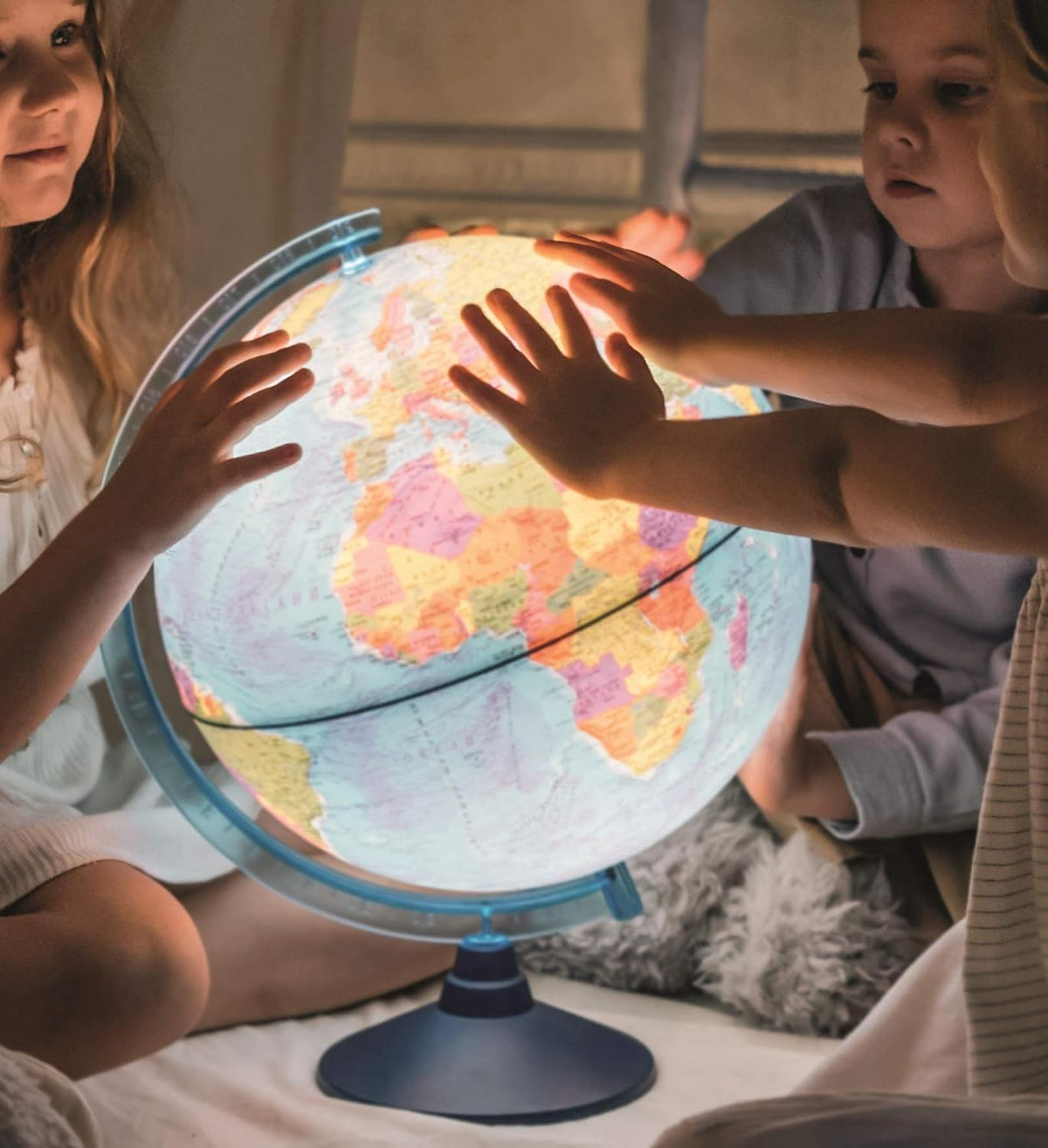Educational Globe 25cm Relief World Map AR App Cordless LED Light Kids EXERZ