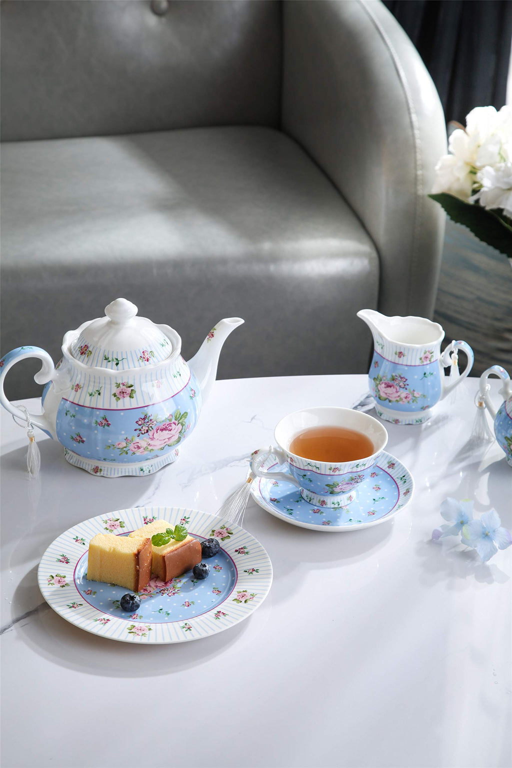 Porcelain Teapot Sets Teapot Sugar Bowl and Cream Milk Jug Shabby Chic Vintage Floral in Gift Box (Blue)