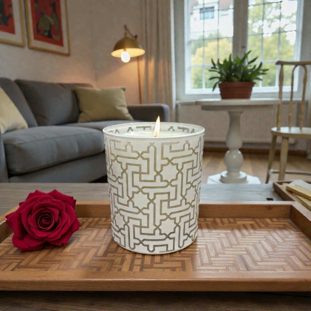 Citrus & Oud – Luxury Soy Candle (30cl)