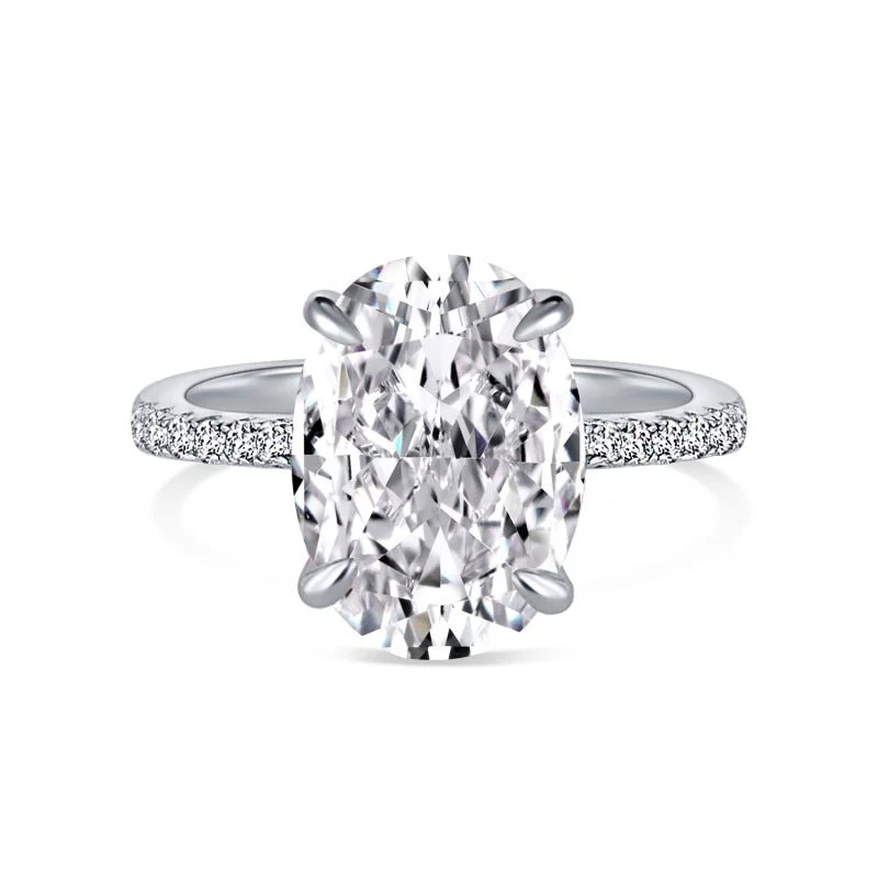 Aura Oval solitaire ring