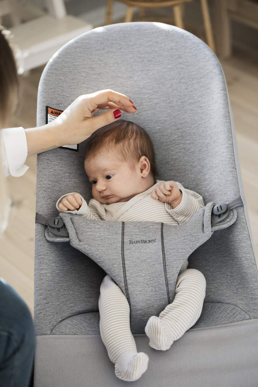 BabyBjörn Bouncer Bliss, Light Gray - 2-in-1 Adjustable Baby Bouncer Seat & Toddler Chair (Newborn to Toddler 8-29 lbs)