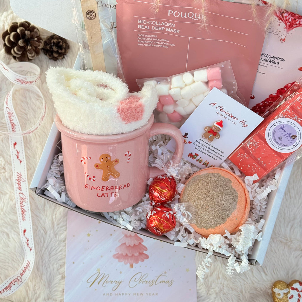 Cosy Gingerbread Christmas Set
