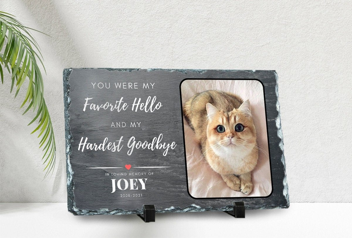 Custom Pet Memorial - Personalised Pet Plaque on Natural Slate | Engraved Rock Tribute