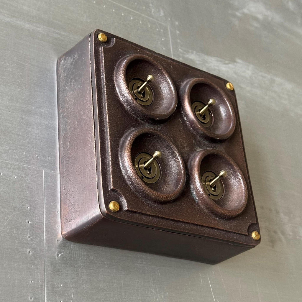 4 Gang 2 Way Antique Copper Metal Surface Mounting Conduit Light Switch