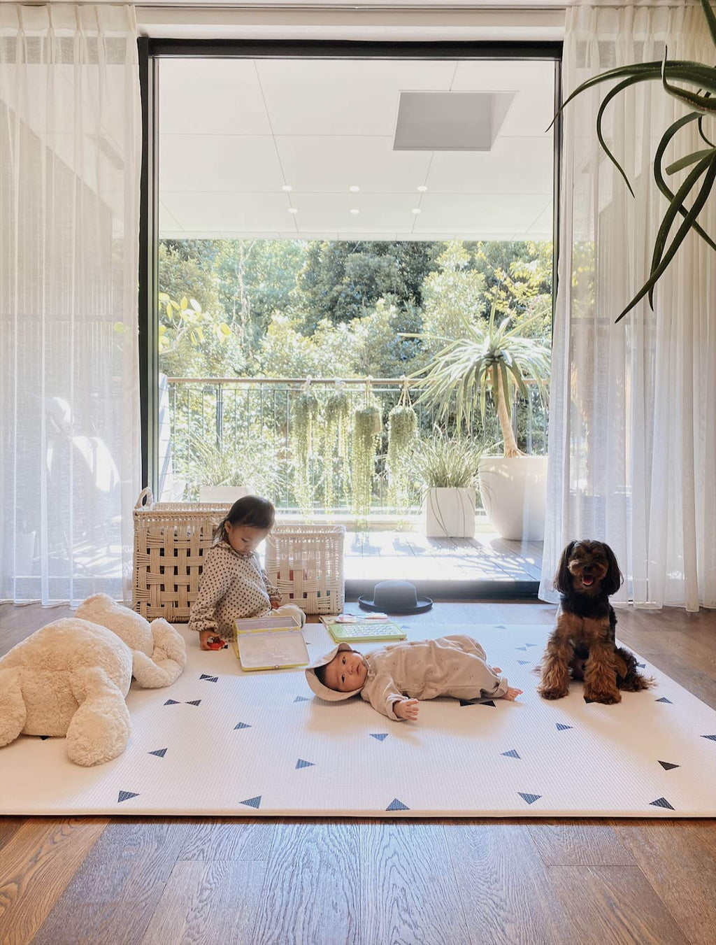 LITTLE Bot Ofie Mat – Large 6.5 ft x 4.5 ft Reversible Baby Play Mat