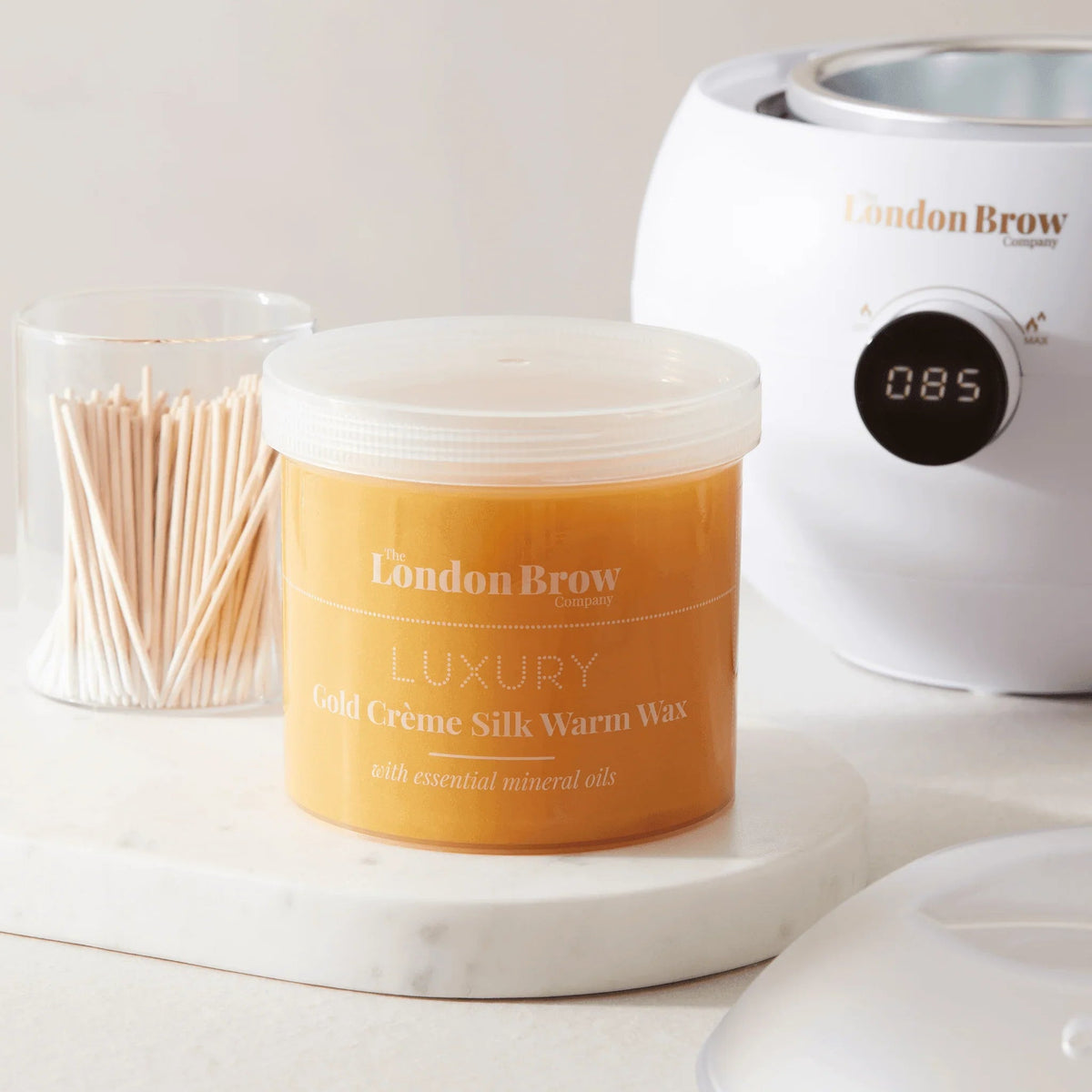 Luxury Silk Metallic Gold Warm Wax – 450g Professional Pot for Sensitive Skin