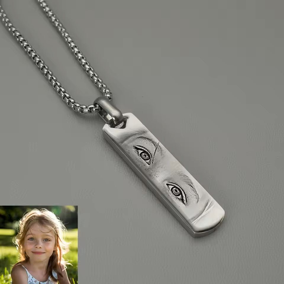 Personalised Eye Photo Necklace – Engraved Stainless Steel Pendant for Men