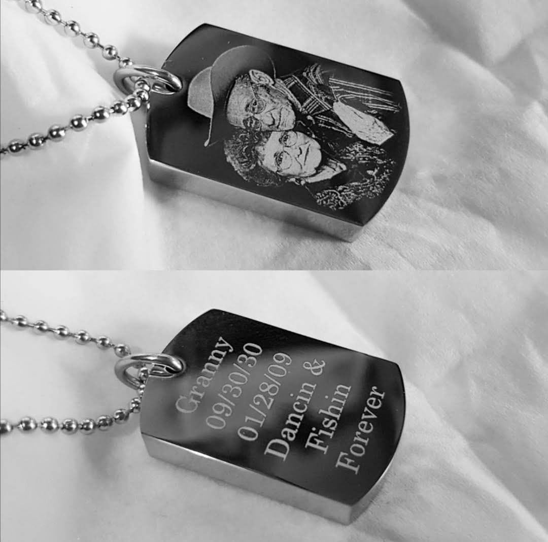 Personalised Memorial Dog Tag Necklace – Cremation Ashes Urn Pendant