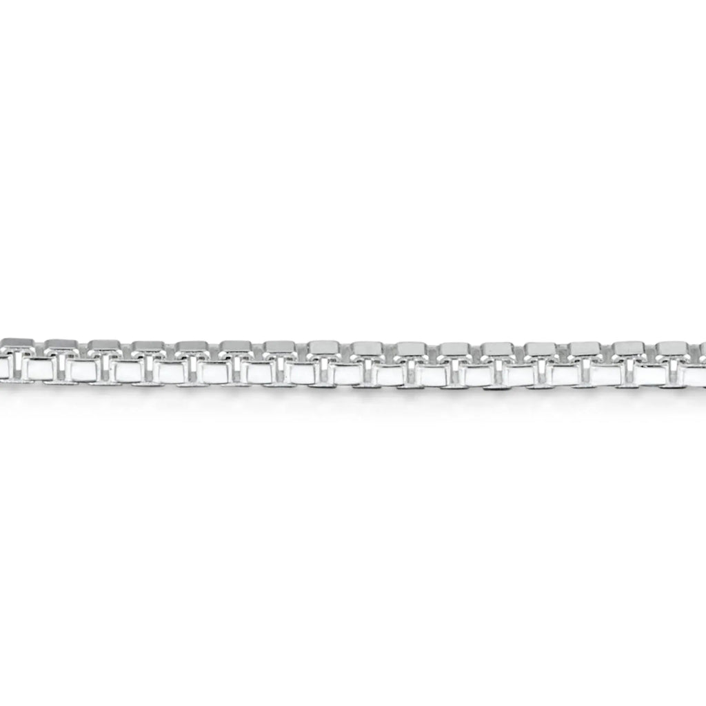 Poppy Oval Large Pendant Necklace