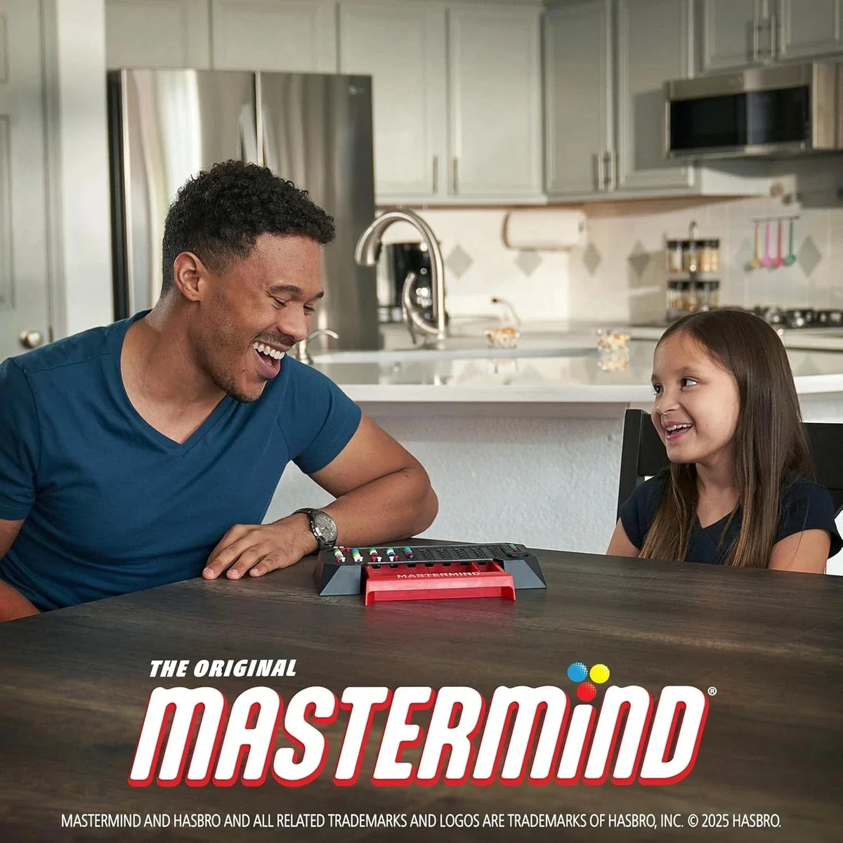 Mastermind The Original – Classic Code Cracking Strategy Game for 2 Players (Ages 8+)